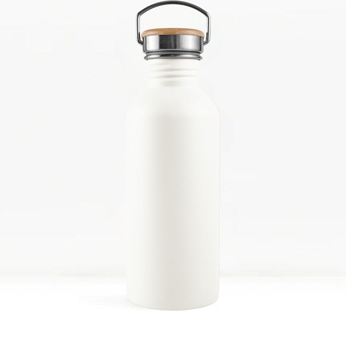 bambaw stainless steel water bottle non insulated in white colour 1l on white background