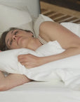 bambaw cozy bamboo duvet cover features video in use